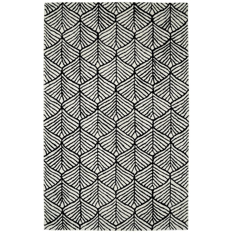 Ковер с геометрическим рисунком