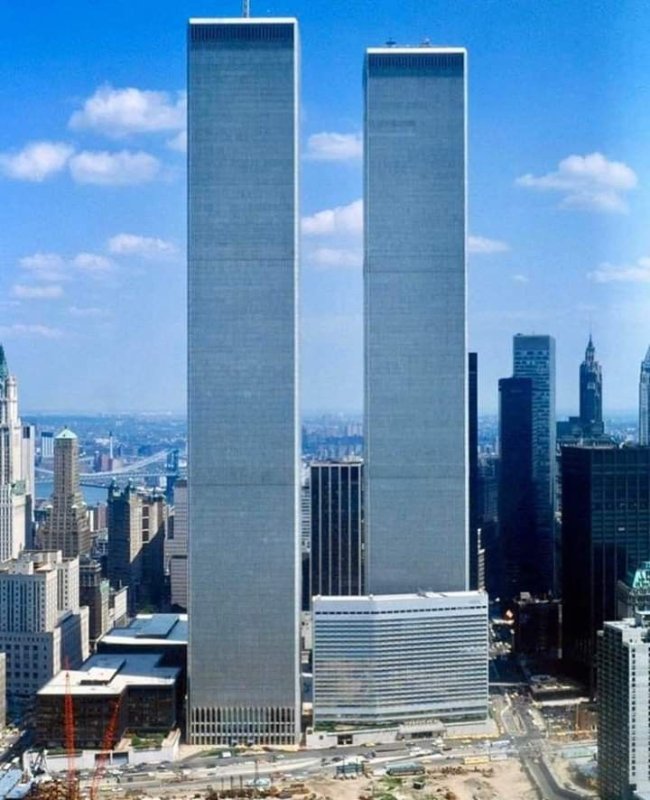 Всемирный торговый центр в Нью-Йорке