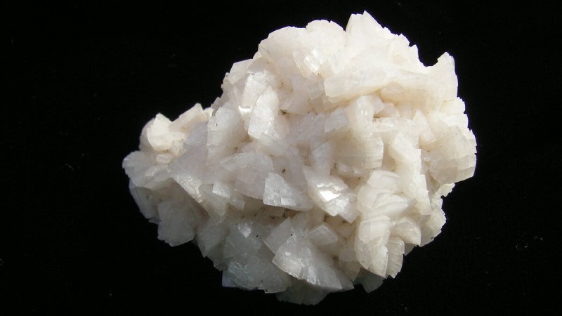 Доломит минерал