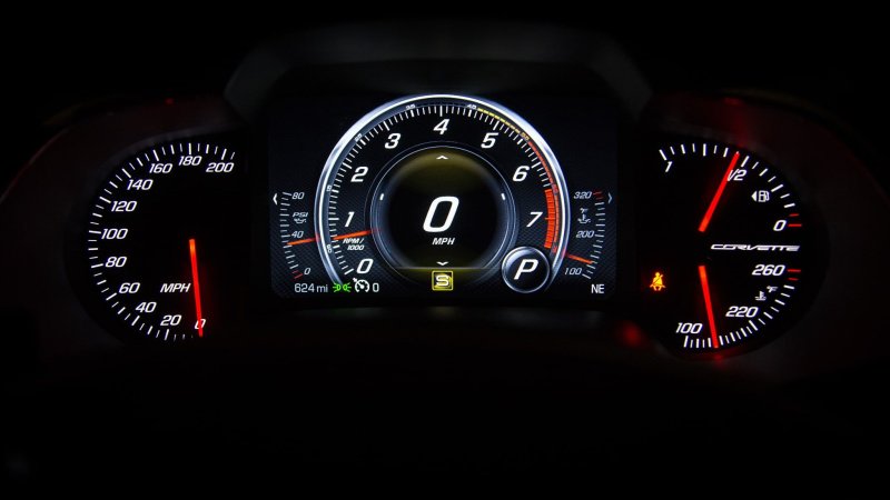 Chevrolet Corvette спидометр