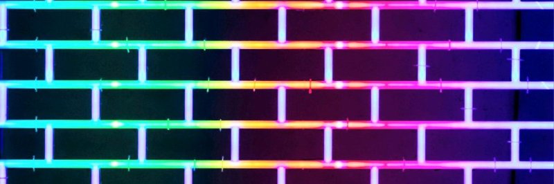 Кирпичная стена неон