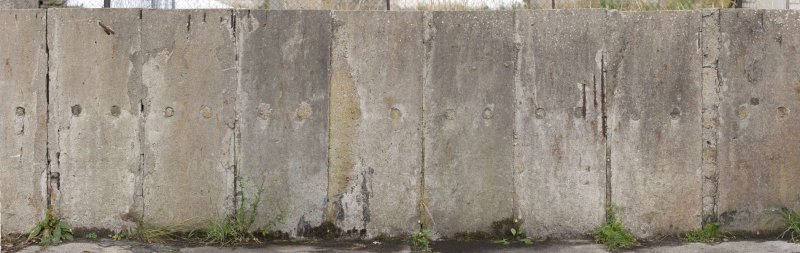 Бетонная стена забор