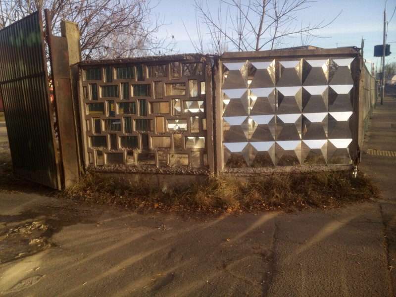 Бетонный забор СССР по-2