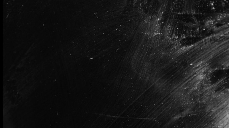 Царапины на черном фоне