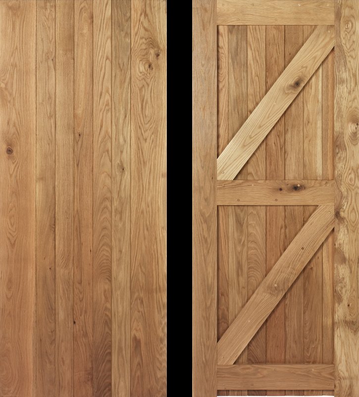 Деревянная дверь