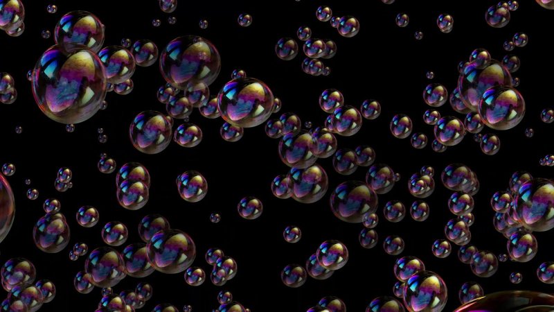 Мыльные пузыри на черном фоне