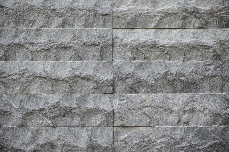 Натуральный гранит -скала "гранит Ладожский серый"