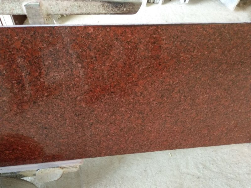 Красный Карельский гранит Сюскюянсаари