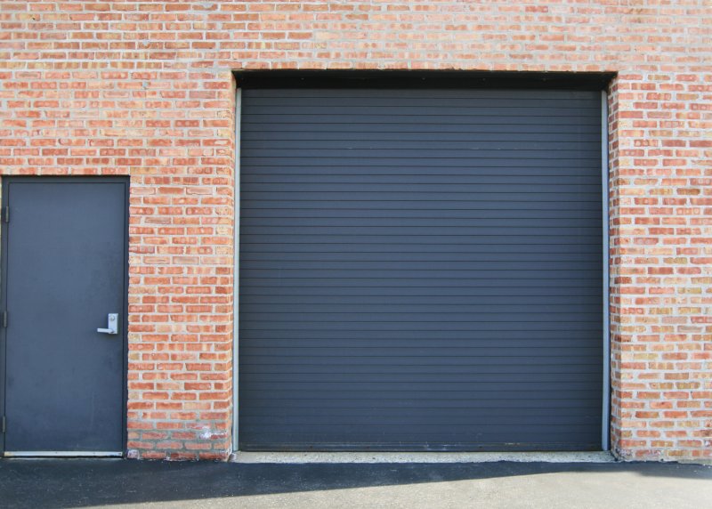 Секционные ворота DOORHAN RSD 02 SLP