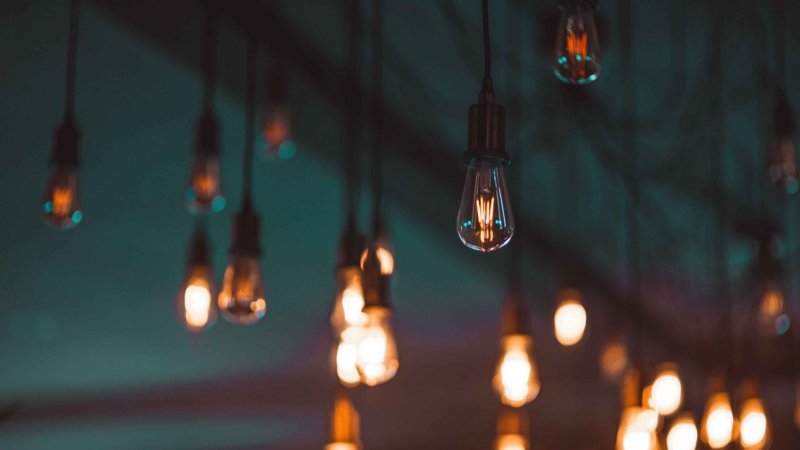 Освещение лампочки