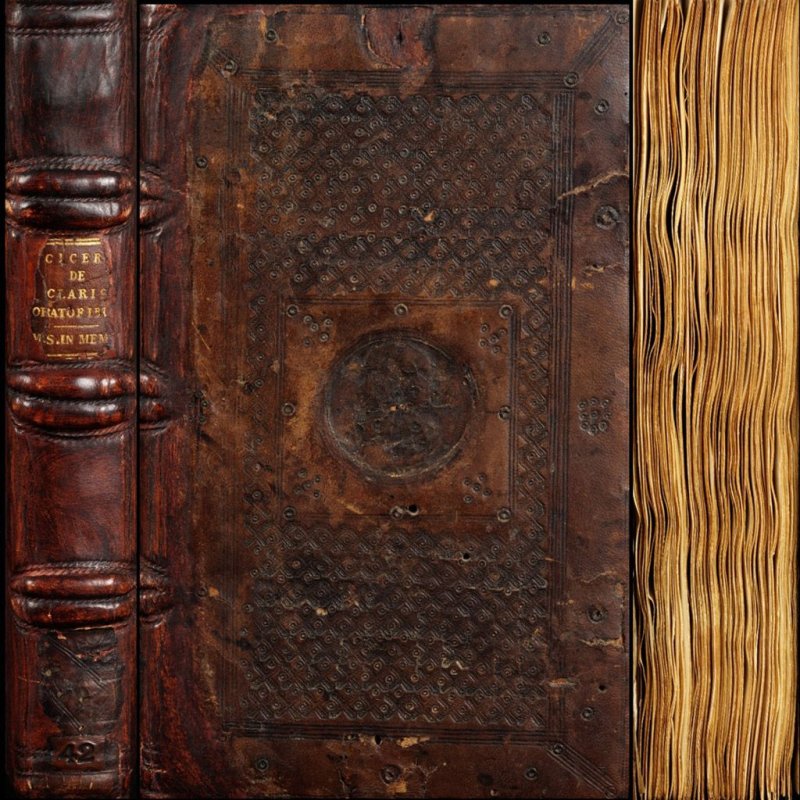 Старинные книги