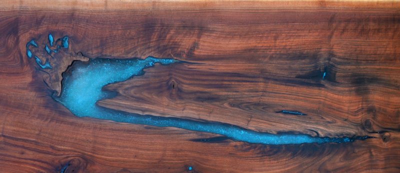 Стол река карагач