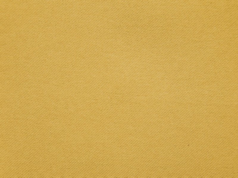 Желтая ткань