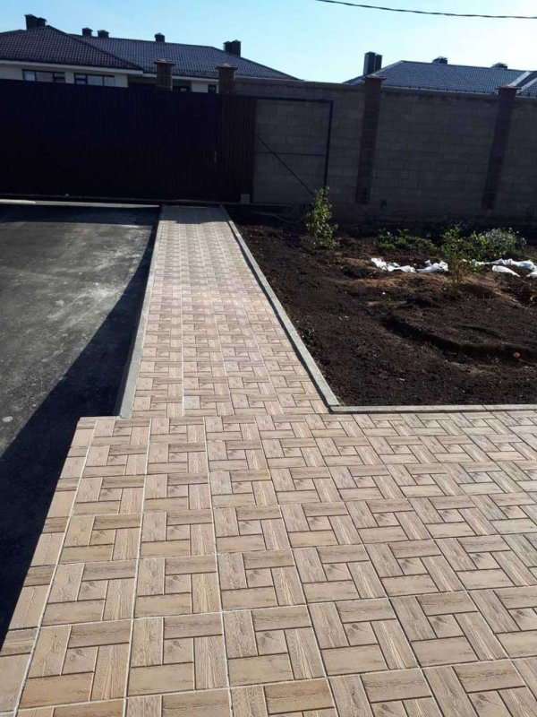 Тротуарная плитка Калифорния под дерево 300х300х30