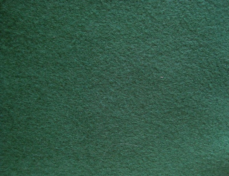 Тёмно-зелёный цвет