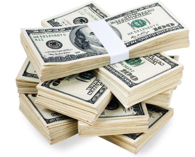Пачка долларов