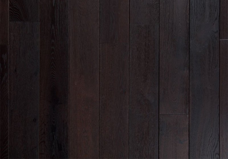 Темное дерево