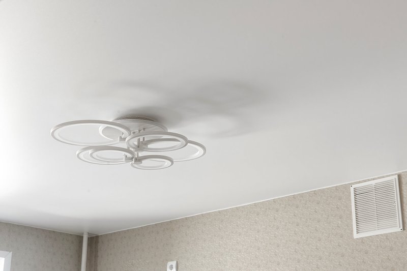 Матовый натяжной потолок