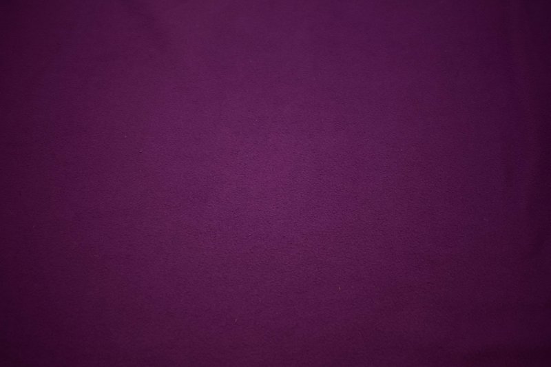 Бордово фиолетовый цвет