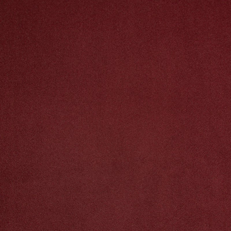 Бордовое полотно