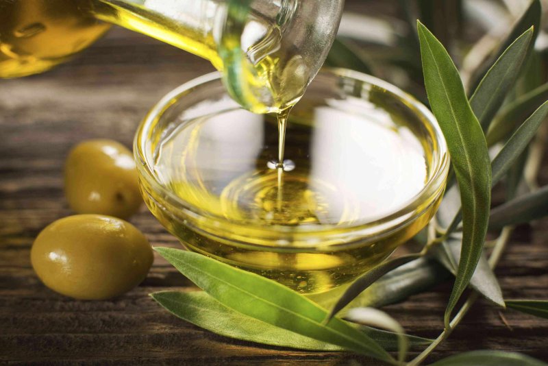 Oliva Extra Virgin Olive Oil