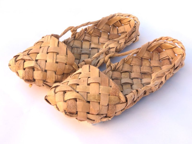 Соломенные лапти