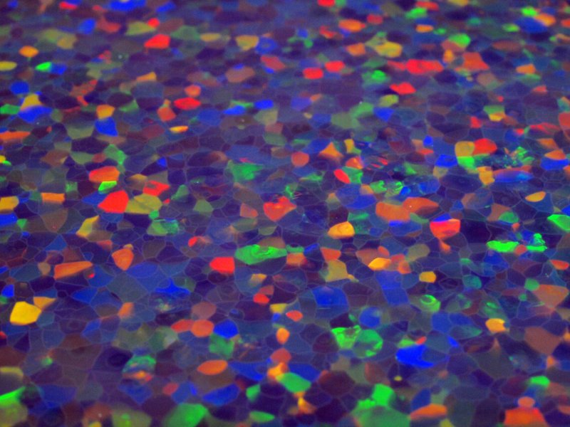 Радужный опал