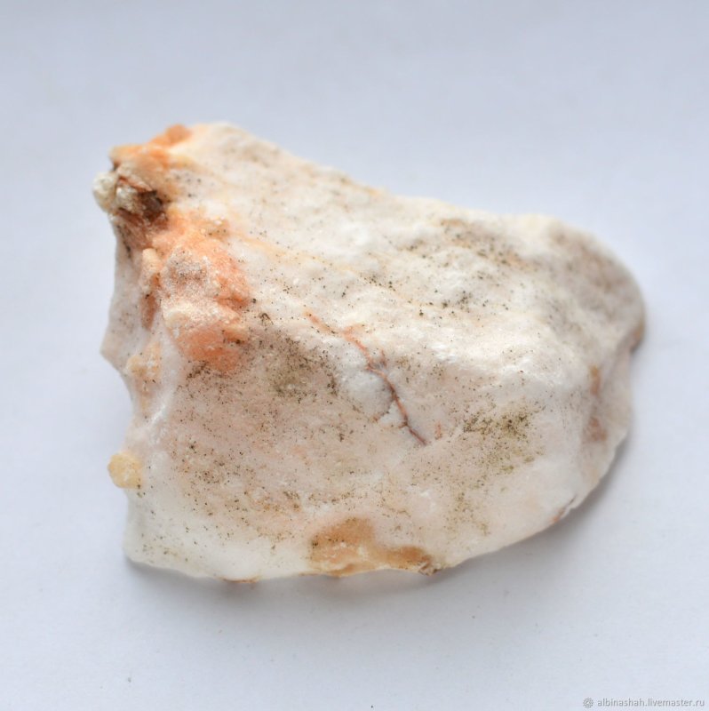 Ангидрит минерал