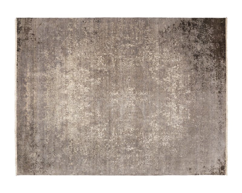 Ковер с эффектом потертости