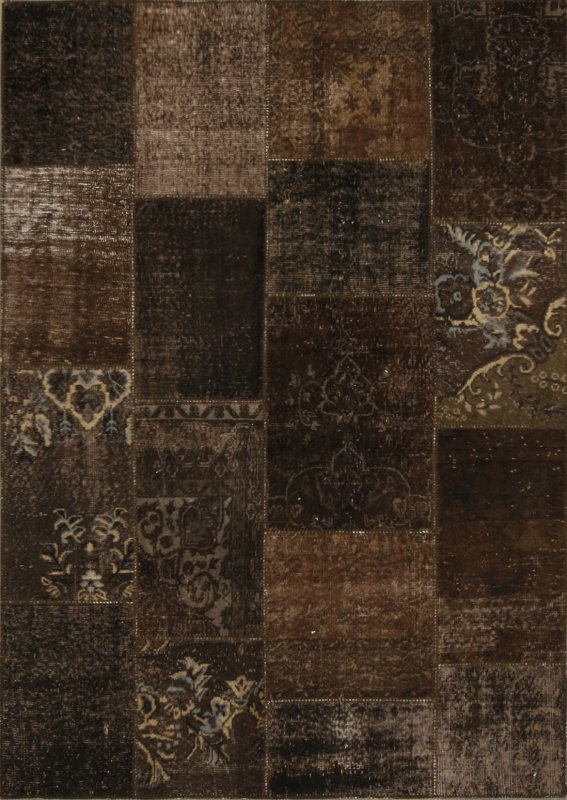 Ковер коричневый
