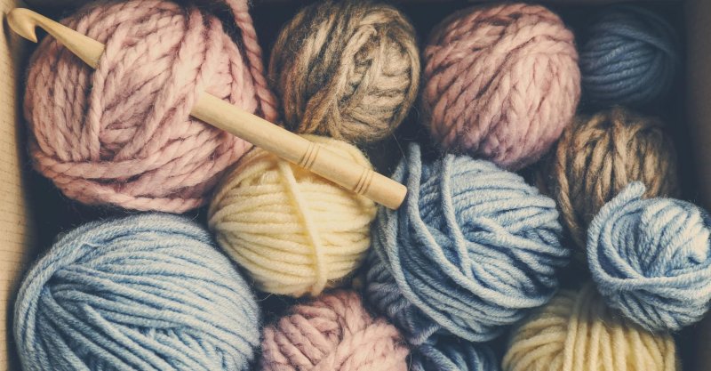 Спицы и пряжа