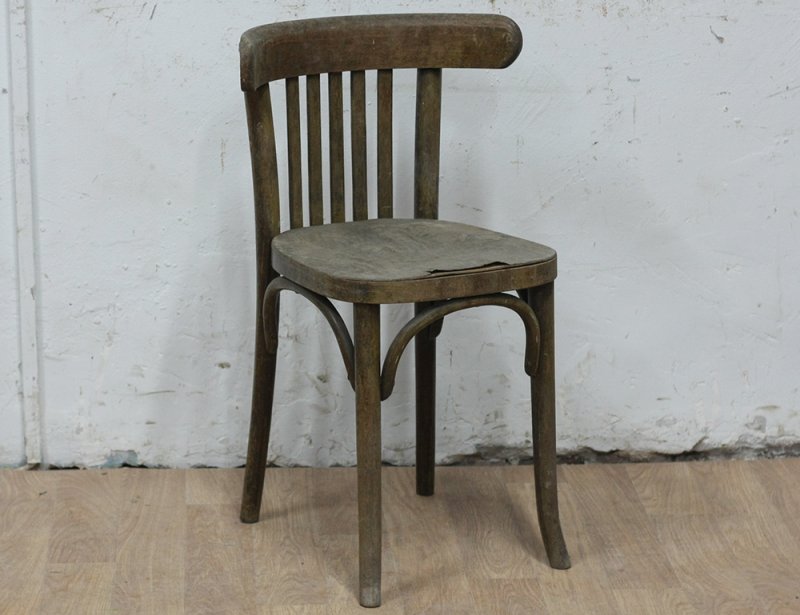 Стулья старинные деревянные