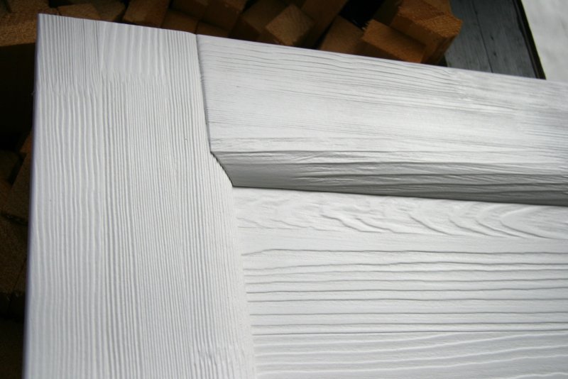 Брашированное дерево белое