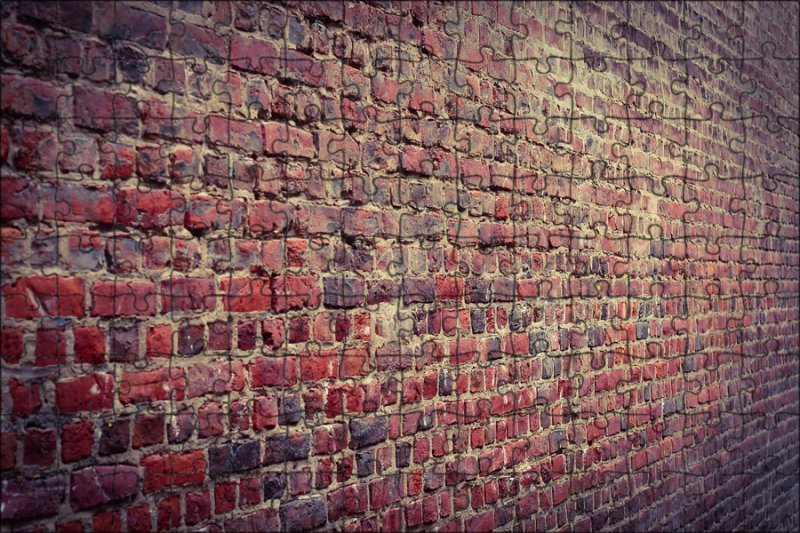 Кирпичная стена