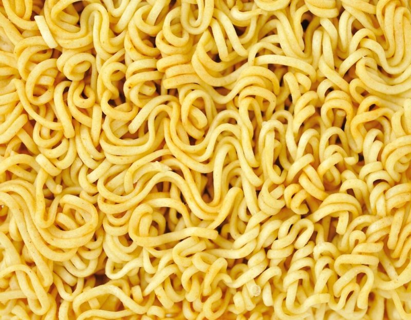 Ролтон макароны лагман