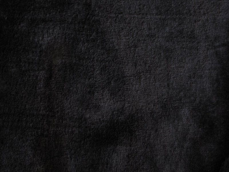 Черная ткань