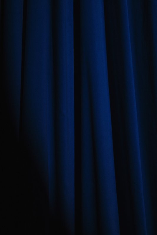 Синие шторы