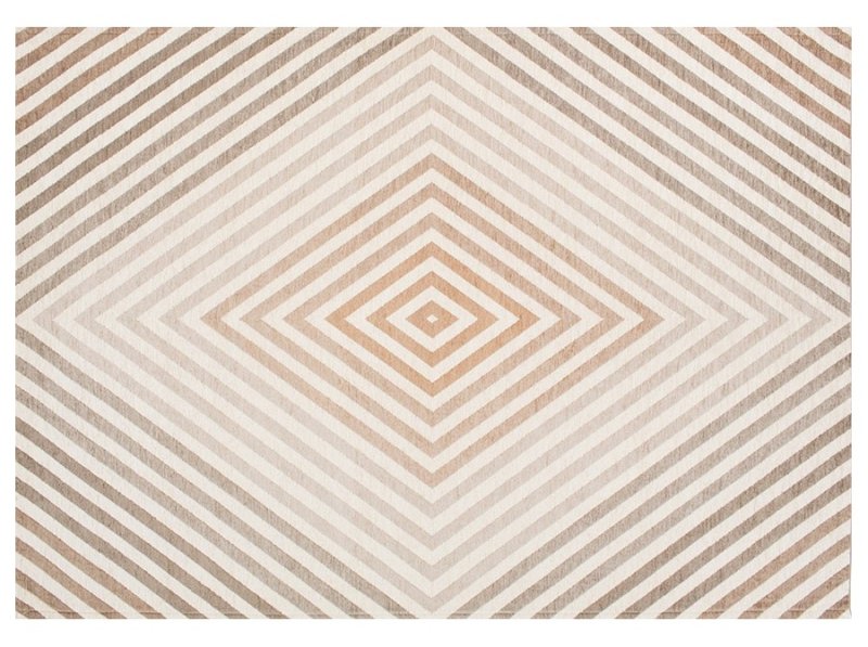 Ковер с геометрическим узором