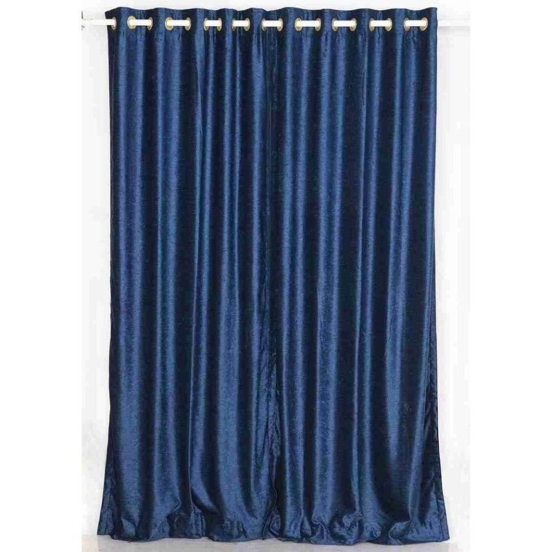 Темно синие бархатные шторы