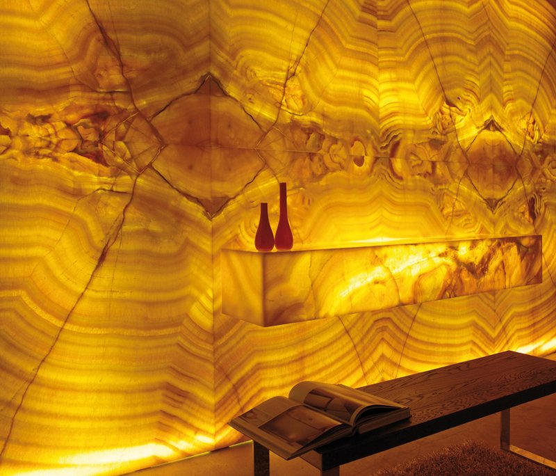 Каменный шпон Оникс с подсветкой