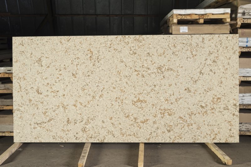 Avant 9010 Корсика