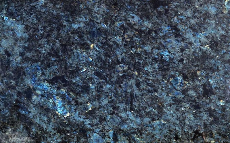 Лабрадорит Волга Блю