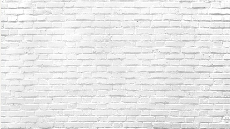 Белая кирпичная стена