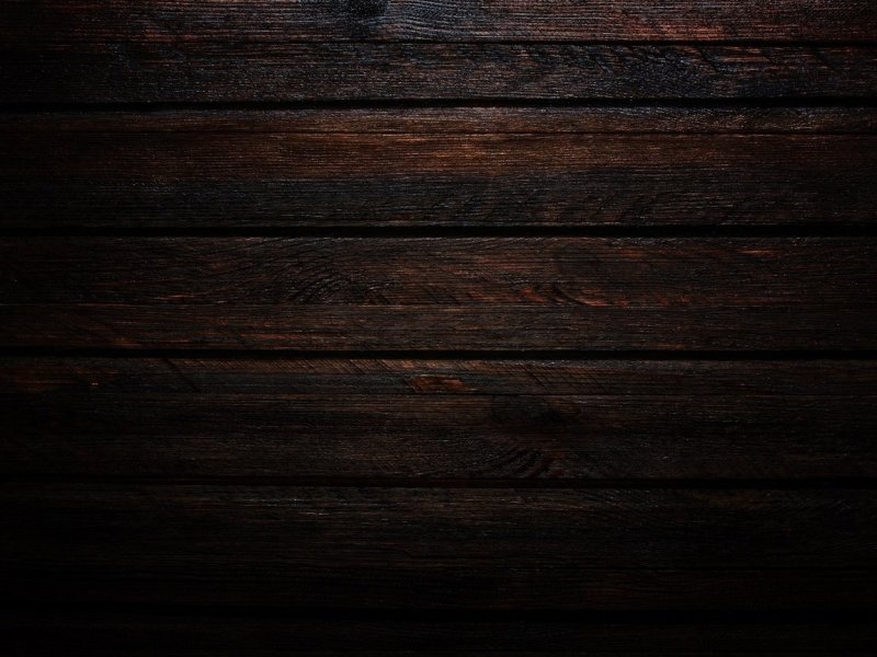 Коричневое дерево