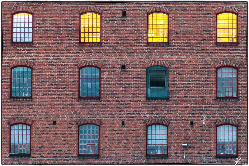 Стена здания