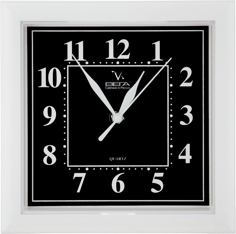 Часы настенные Вега "классика с бежевым кантом"