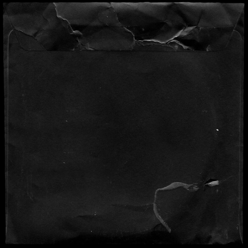 Старая потертая черная бумага