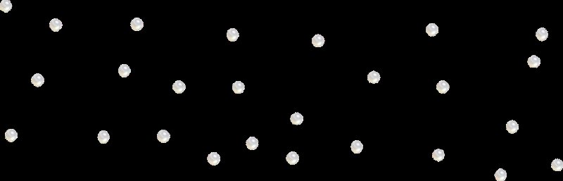 Россыпь жемчуга на белом фоне