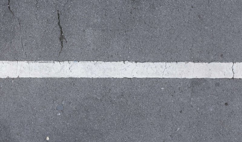 Текстура асфальта с разметкой