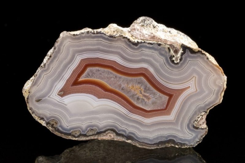 Иджеванский агат